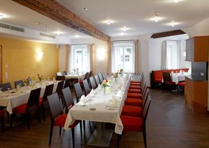 ห้องอาหารหรือที่รับประทานอาหารของ Wesenufer Hotel & Seminarkultur an der Donau