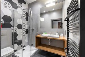 Kúpeľňa v ubytovaní WILLA JAROSTA & SPA, AC -free parking