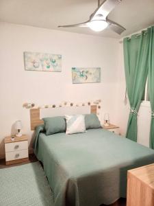 Katil atau katil-katil dalam bilik di Estepeña