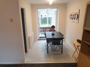 Fotografie z fotogalerie ubytování South Shield's Diamond 3 Bedroom House Sleeps 6 Guests v destinaci South Shields