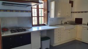 A kitchen or kitchenette at Casa Castellitx Mallorca