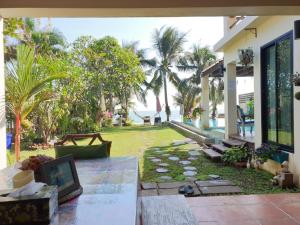 Zahrada ubytování Baan SanSuk Pranburi - Beach Front & Pool Villa