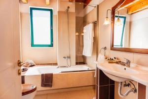 Afbeelding uit fotogalerij van Natura Club Hotel & Spa - Adults Guests in Kyparissia