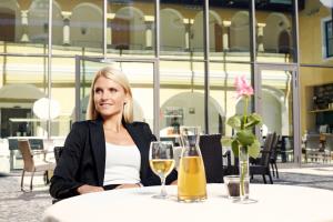 Wesenufer Hotel & Seminarkultur an der Donau italokat is kínál