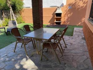 Fotografie z fotogalerie ubytování Casita con jardín privado y piscina compartida v destinaci Cádiz
