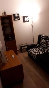 A bed or beds in a room at apartamento Canary Style 2 las canteras