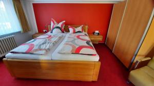 Ein Bett oder Betten in einem Zimmer der Unterkunft Haus Brigitte
