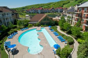 Photo de la galerie de l'établissement Blue Mountain Resort Mosaic Suites, à Blue Mountains 147 autres photos