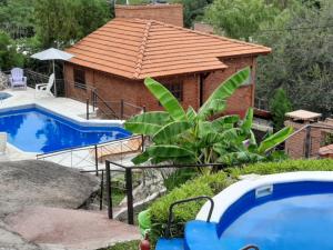 Hồ bơi trong/gần Cabañas Layken +27 ảnh