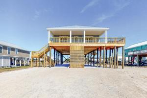 Gallery image of Latitude Adjustment in Dauphin Island