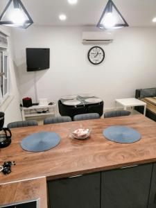 Kuchyň nebo kuchyňský kout v ubytování Pearl Apartment
