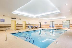 Gallery image of Comfort Suites Greenville South in Piedmont