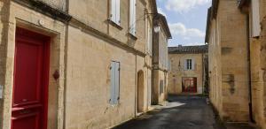 Gallery image of La maison d artiste in Saint-Émilion