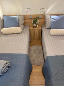 Кровать или кровати в номере Mobile Homes AZZURRO