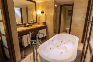 Kúpeľňa v ubytovaní Maritim Resort & Spa Mauritius