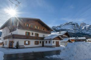 Nespecifikovaný výhled na hory nebo výhled na hory při pohledu z bed and breakfast