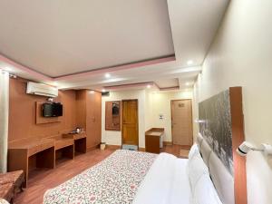 TV a/nebo společenská místnost v ubytování Hotel Centre Point