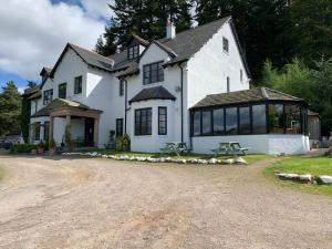 Gallery image of Craigdarroch Hotel in Foyers