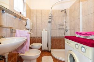 Koupelna v ubytování Apartments Biserka in Banjole