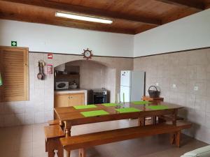 Kuchyň nebo kuchyňský kout v ubytování A Casa do Jesus AL + 44 fotografií