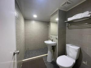 Kopalnica v nastanitvi A22 Wei Lu Hotel