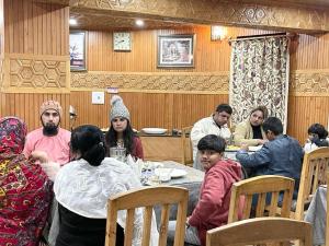 Majutusasutuse Hotel Centre Point külastajad