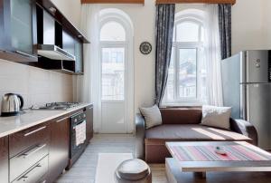 Kuvagallerian kuva majoituspaikasta Central Location King Size Bed, joka sijaitsee kohteessa Tbilisi City
