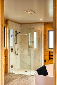 Ένα μπάνιο στο Deerbrooke Kaikōura Chalets - Chalet 2
