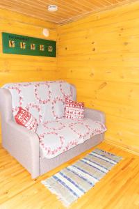 阿格洛纳"Čiekuri"的相册照片