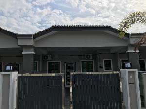 Tòa nhà nơi căn hộ tọa lạc