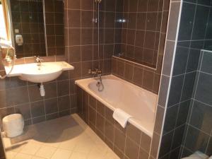 Bagno di Hôtel Gloria & Avenue