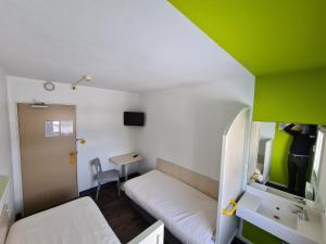 Afbeelding uit fotogalerij van hotelF1 Pontarlier in Pontarlier