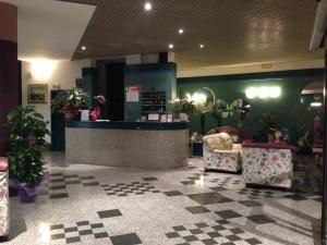 Gallery image of Hotel Plaza in Desenzano del Garda