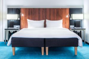 Una cama o camas en una habitación de Radisson Blu Hotel Malmö