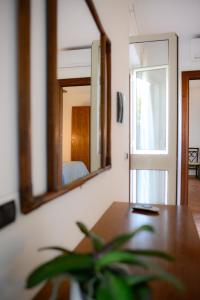 Μια τηλεόραση ή/και κέντρο ψυχαγωγίας στο Agriturismo Piccolo Canyon