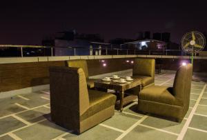 Posezení v ubytování Hotel Pawan Plaza Near BLK-Max Hospital