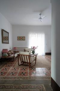A seating area at Finca El Azahar