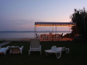 Fotografia z galérie ubytovania Elegant Holiday Home in Privlakaw with Garden v Privlake