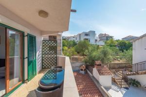Bazén v ubytovaní Apartments Ivana-Mira alebo v jeho blízkosti