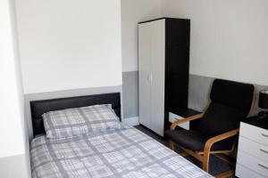 A bed or beds in a room at Bursar Street 19