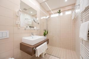 Koupelna v ubytování Hotel Vila Viola