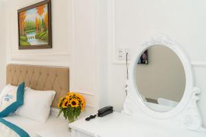 Postel nebo postele na pokoji v ubytování Sun Hill Hotel