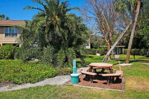 Blind Pass Condo A206 on beautiful Sanibel Island