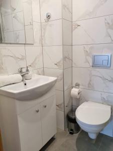 Kúpeľňa v ubytovaní Kłabuk