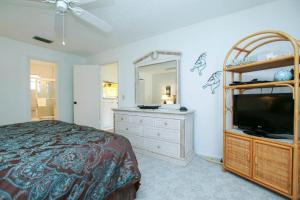 Blind Pass Condo D206 on beautiful Sanibel Island