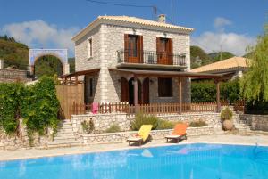 Bazén v ubytovaní Lefkada Villas by Omikron Selections alebo v jeho blízkosti