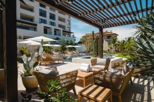 Posezení v ubytování 1 Homes Preview Cabo