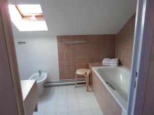 Koupelna v ubytování Hôtel le bastide