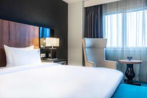 Una cama o camas en una habitación de Radisson Blu Hotel Malmö