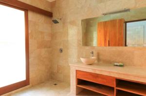 Three Brothers Bungalows & Villas的一间浴室